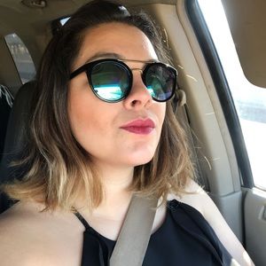 Meet your Posher, Sophia